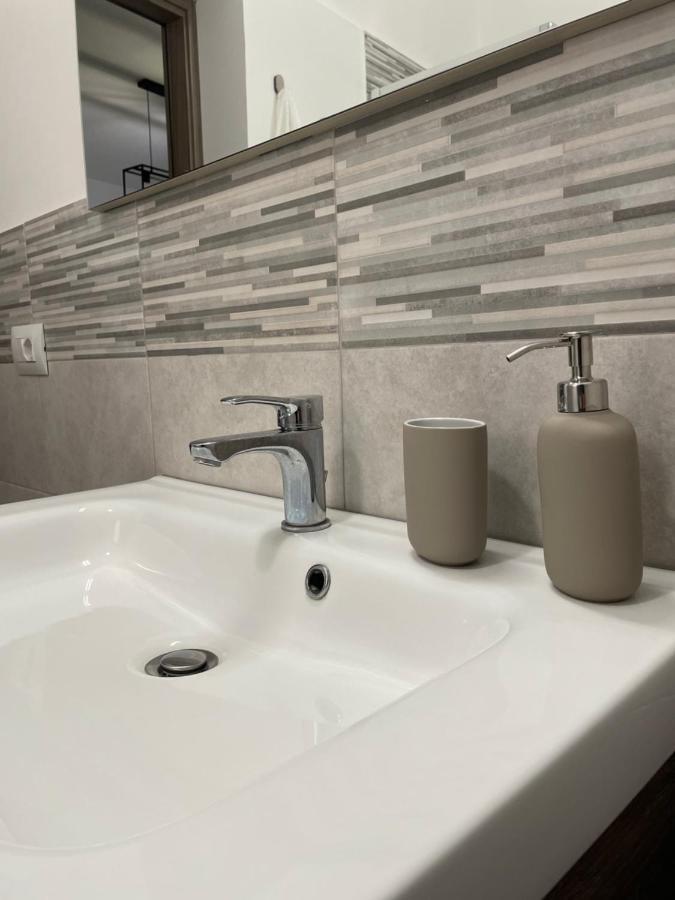 Rosa Dei Venti Apartment Катанія Екстер'єр фото